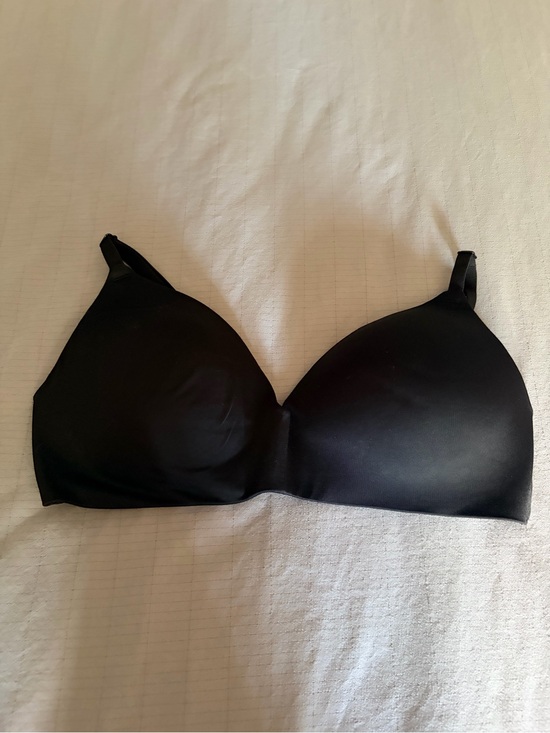 PINK Victoria's Secret Other - PINK Victoria's Secret Black Wireless Smooth Bra